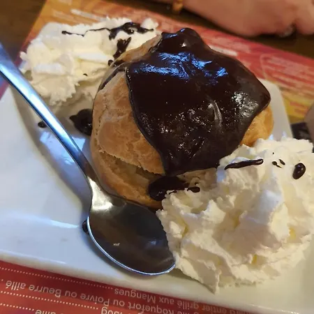 Labyrinthe Sur La Place D, Hotes , Calme ,netflix * Mirepoix (Ariege)