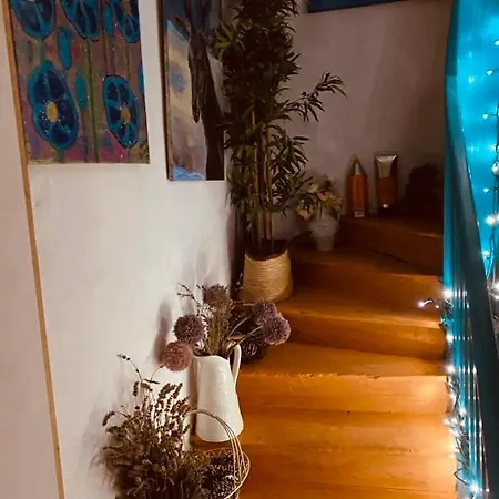 Labyrinthe Sur La Place D, Hotes , Calme ,netflix Appartamento *