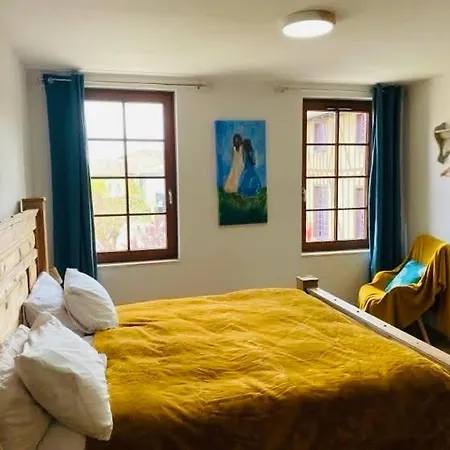 Labyrinthe Sur La Place D, Hotes , Calme ,netflix Appartamento Mirepoix (Ariege)