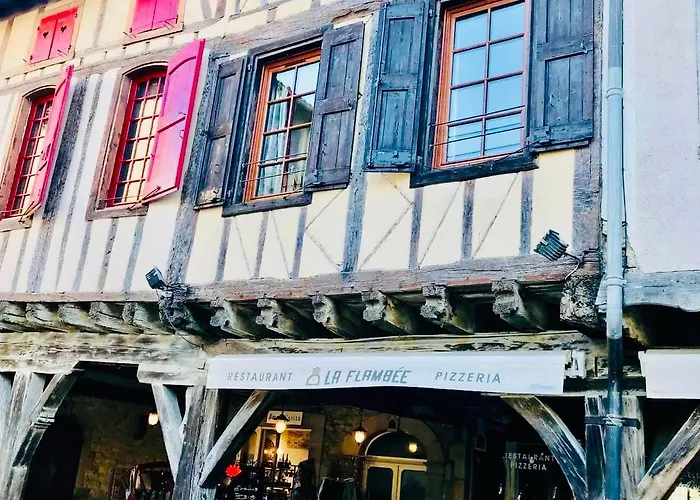 شقة Labyrinthe Sur La Place D, Hotes , Calme ,netflix