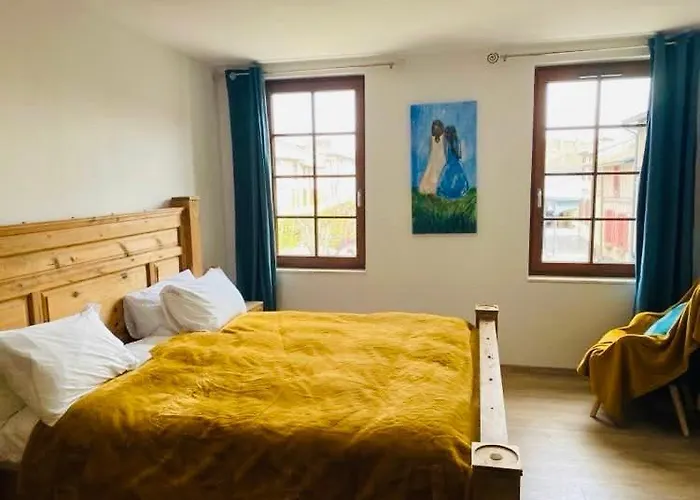 شقة Labyrinthe Sur La Place D, Hotes , Calme ,netflix ماريبواه