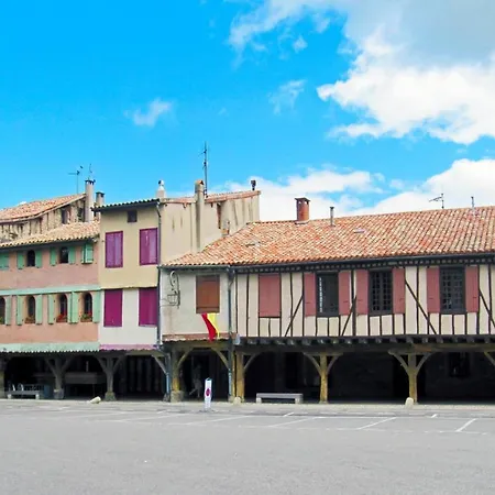 Hôte Labyrinthe Sur La Place D, Hôtes , Calme ,netflix Mirepoix (Ariege)
