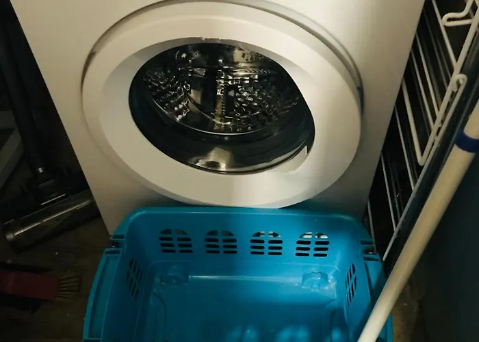 Labyrinthe Sur La Place D, Hotes , Calme ,netflix Daire Mirepoix (Ariege)