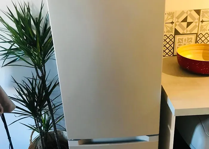 Labyrinthe Sur La Place D, Hotes , Calme ,netflix Daire Mirepoix (Ariege)