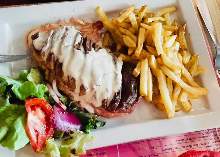 Labyrinthe Sur La Place D, Hotes , Calme ,netflix Apartmán Mirepoix (Ariege)