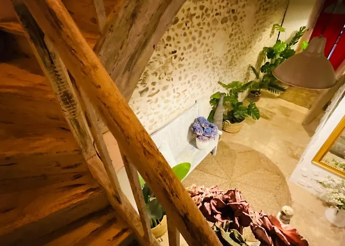 Labyrinthe Sur La Place D, Hotes , Calme ,netflix 아파트