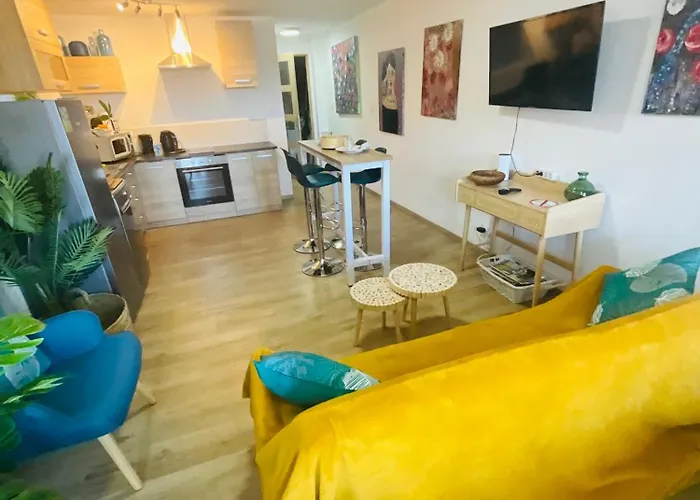 Labyrinthe Sur La Place D, Hotes , Calme ,netflix Apartmán Mirepoix (Ariege)